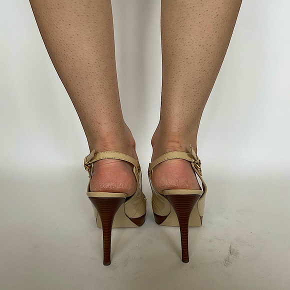 Guess Sling Back Peep Toe Heel - Picture 3 of 3